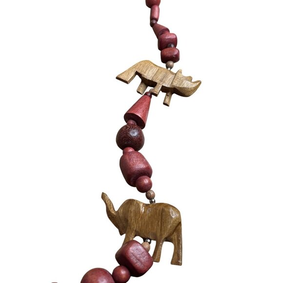 Artisan Wooden Animal Beaded Necklace Elephant Rhino Boho Retro Festival Barrel - Picture 4 of 6